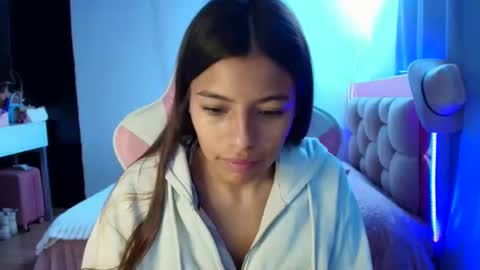 khloe sweet online show from 24, 4, 2026