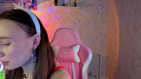 Kiki online show from 6, 3, 2026