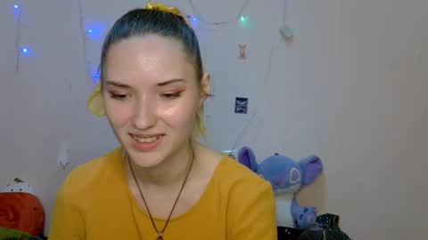 Snapshot of _kikiclark_ chatting on 10, 9, 2025 _kikiclark_ online show from 10, 9, 2025