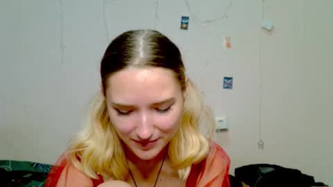 Snapshot of _kikiclark_ chatting on 26, 9, 2025 _kikiclark_ online show from 26, 9, 2025