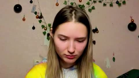 _kikiclark_ online show from 7, 2, 2026