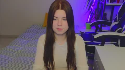 Molly   Emily online show from 15, 1, 2025