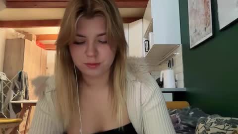 Molly   Emily online show from 26, 3, 2026