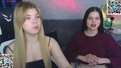 Molly   Emily online show from 14, 4, 2026
