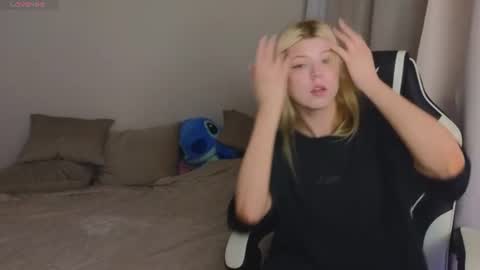 Molly   Emily online show from 11, 7, 2026