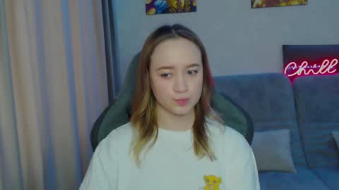 _lalune_ online show from 16, 2, 2025