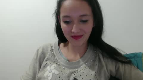 Lauren 3 online show from 13, 12, 2024