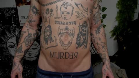 Snapshot of _layne chatting on 4, 2, 2025 Layne online show from 4, 2, 2025