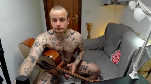 Layne online show from 22, 4, 2026