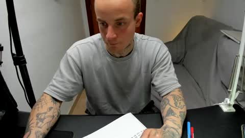 Layne online show from 25, 4, 2026