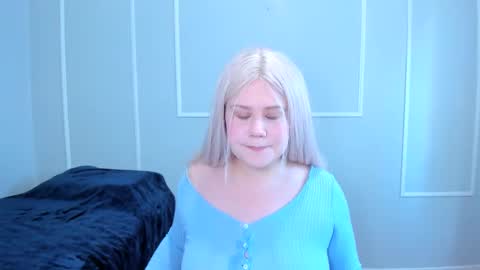 Snapshot of _leana_oo chatting on 3, 10, 2025 leana online show from 3, 10, 2025