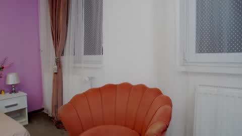 Lena Paul online show from 26, 2, 2025