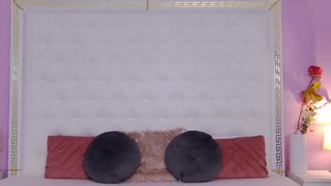 Lena Paul online show from 7, 4, 2026