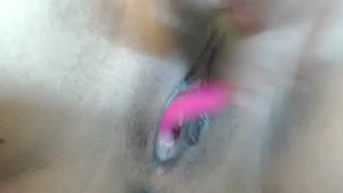 _lilies_gigi_ online show from 5, 7, 2026