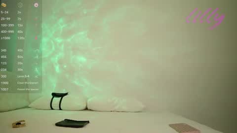 _lillilly_ online show from 22, 6, 2026
