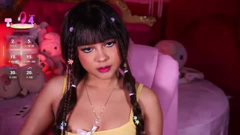 _little_glrl_ online show from 29, 4, 2026