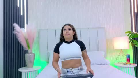 Luisa merrid online show from 7, 5, 2026