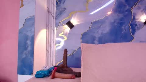 Lorrayne online show from 15, 11, 2025