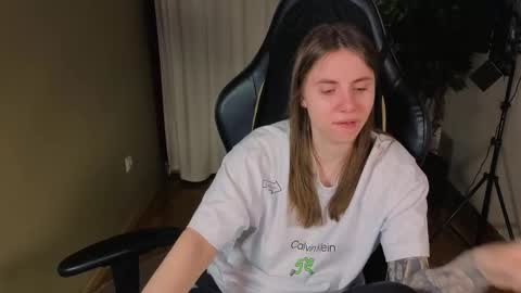 Ann online show from 26, 3, 2026