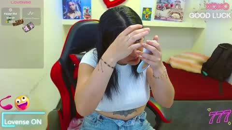 luna torres online show from 23, 4, 2026