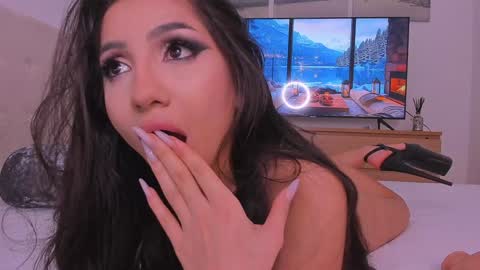 Snapshot of _lyna chatting on 24, 1, 2025 Lynna online show from 24, 1, 2025