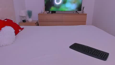 Snapshot of _lyna chatting on 27, 1, 2025 Lynna online show from 27, 1, 2025