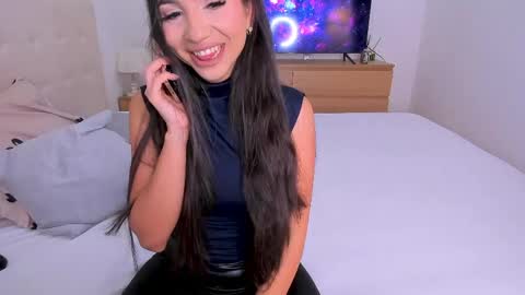 Lynna online show from 23, 4, 2026