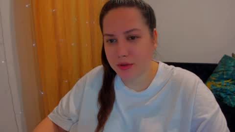 Snapshot of _madalexa_ chatting on 27, 12, 2024 Alexa online show from 27, 12, 2024