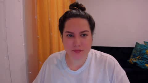 Snapshot of _madalexa_ chatting on 2, 2, 2025 Alexa online show from 2, 2, 2025