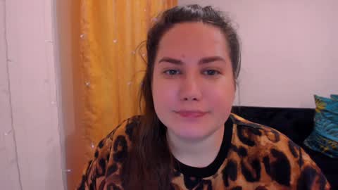 Snapshot of _madalexa_ chatting on 5, 2, 2025 Alexa online show from 5, 2, 2025