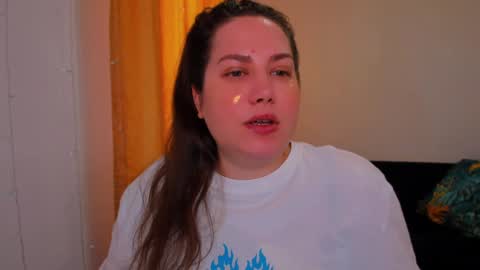 Snapshot of _madalexa_ chatting on 8, 2, 2025 Alexa online show from 8, 2, 2025