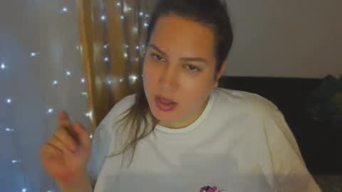 Snapshot of _madalexa_ chatting on 23, 9, 2025 Alexa online show from 23, 9, 2025