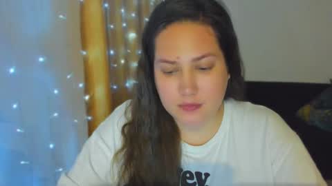 Snapshot of _madalexa_ chatting on 21, 10, 2025 Alexa online show from 21, 10, 2025