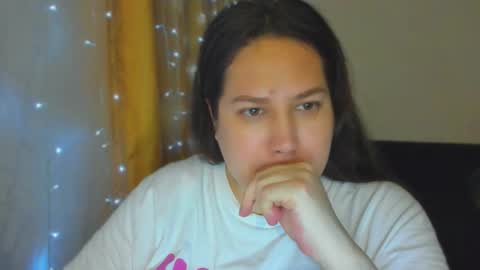 Snapshot of _madalexa_ chatting on 12, 11, 2025 Alexa online show from 12, 11, 2025