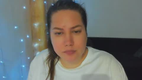 Snapshot of _madalexa_ chatting on 30, 11, 2025 Alexa online show from 30, 11, 2025