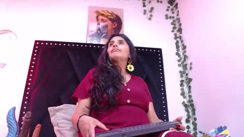 _marcela__ online show from 1, 10, 2025