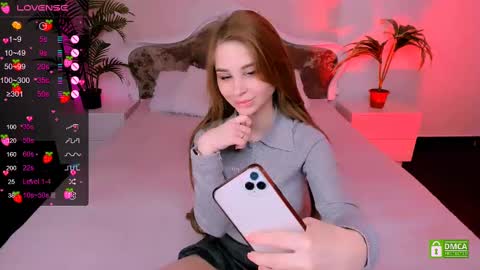 Snapshot of _mari_clark chatting on 16, 2, 2025 Eva online show from 16, 2, 2025