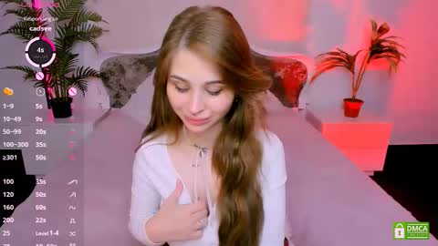 Snapshot of _mari_clark chatting on 11, 9, 2025 Eva online show from 11, 9, 2025