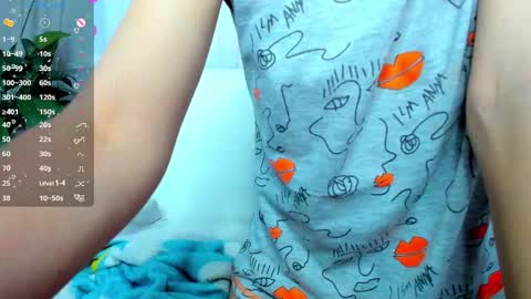 Scarlett online show from 2, 2, 2025