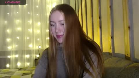 Snapshot of _marianne_ chatting on 28, 12, 2024 online show from 28, 12, 2024