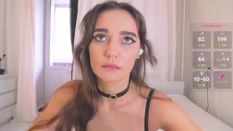 Mari online show from 5, 10, 2025