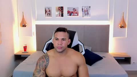 Snapshot of _matthew_santos_ chatting on 11, 6, 2026 _matthew_santos_ online show from 11, 6, 2026
