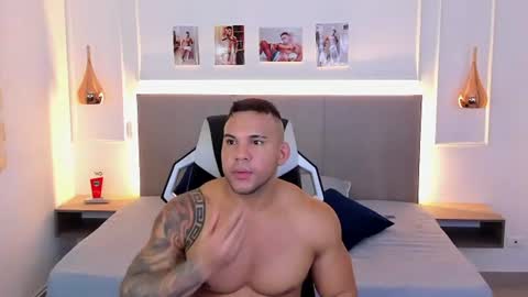 Snapshot of _matthew_santos_ chatting on 12, 6, 2026 _matthew_santos_ online show from 12, 6, 2026