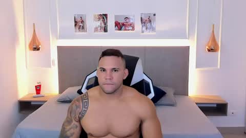 Snapshot of _matthew_santos_ chatting on 19, 6, 2026 _matthew_santos_ online show from 19, 6, 2026