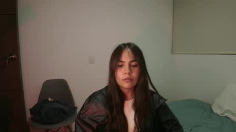 max and abby online show from 26, 4, 2026