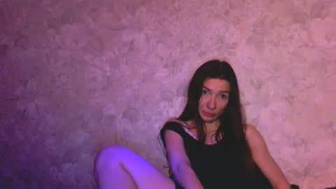 me0w me0w online show from 6, 2, 2025