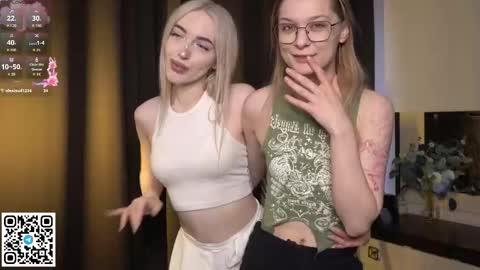 Elva and Kate  online show from 21, 11, 2025