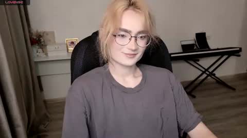 _meow_neko_ online show from 6, 7, 2026
