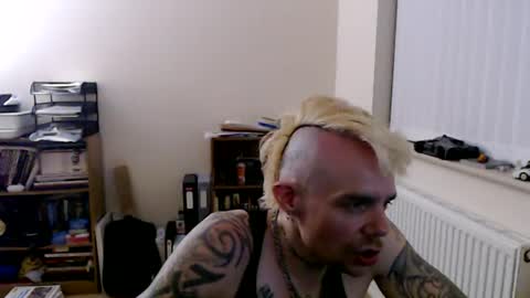 Snapshot of _mercy_me_ chatting on 15, 6, 2026 _mercy_me_ online show from 15, 6, 2026