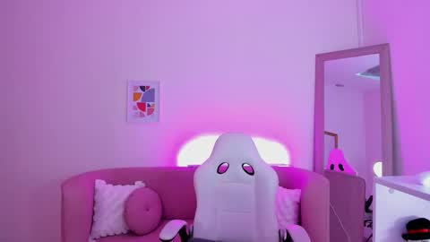 Snapshot of _mia_blue_18_ chatting on 15, 1, 2026 MIa blue 18 online show from 15, 1, 2026